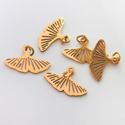 Zawieszka ze stali chirurgicznej liść miłorzębu w kolorze złotym 9mm