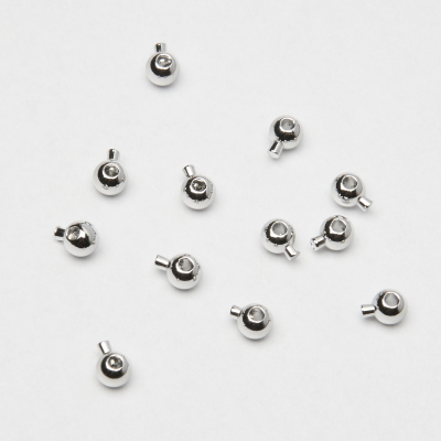 Zacisk w kształcie kulki do nici, linek, sznureczków z mosiądzu w kolorze srebrnym 0,8mm