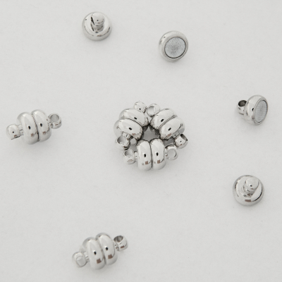 Zapięcie magnetyczne płaskie z mosiądzu 12x7mm