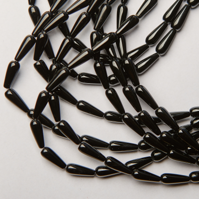 Onyks łezka gładka 6,5x16mm