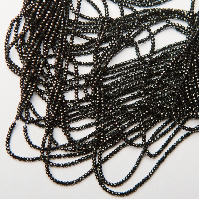 Czarny spinel oponka fasetowana 2x1,5mm