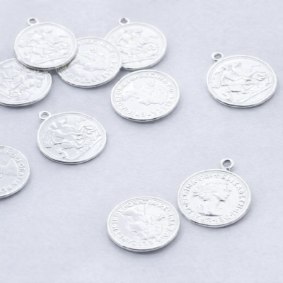 Srebrna zawieszka moneta Królowa Elżbieta AG925 srebrny 14,5mm