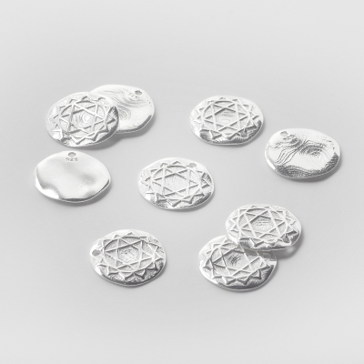 Srebrna zawieszka czakra serca AG925 14mm